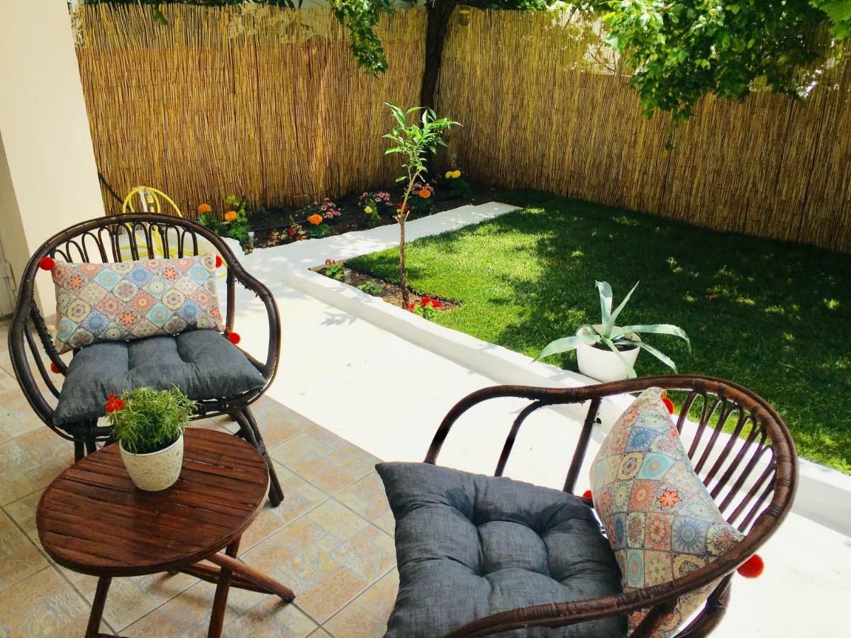 Oasis Luxury Detached House In Thessaloniki With Hydromassage Lägenhet Exteriör bild